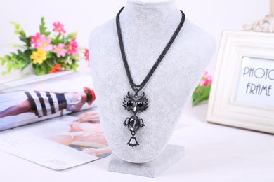 Lovely Smart&Cute Owl Alloy Pendant Pierced Rhinestone Design Choker Necklaces for Women Vintage Jewelry