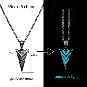 Luminous Glowing Arrow Pendant Necklace Knight Spear Necklace Glow In The Dark Pike Necklace for Women Men Halloween Gift