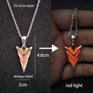 Luminous Glowing Arrow Pendant Necklace Knight Spear Necklace Glow In The Dark Pike Necklace for Women Men Halloween Gift