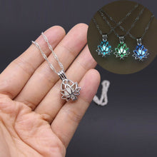 Carica l&#39;immagine nel visualizzatore di Gallery, Glowing In The Dark Moon Lotus Flower Shaped Pendant Necklace For Women Yoga Prayer Buddhism Jewelry