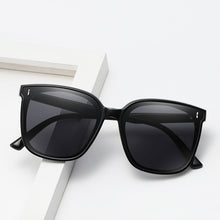 Load image into Gallery viewer, Black Square Sunglasses Women Brand Designer Oversized Sun Glasses Male Female Retro Rivet Cool Oculos De Sol