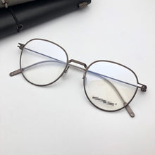 Carica l&#39;immagine nel visualizzatore di Gallery, Brand Glasses Frame Retro Round Ultra-light Myopia Men and Women Prescription anti-blue light Eyeglasses Original Box