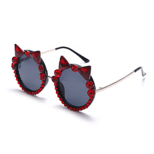 Carica l'immagine nel visualizzatore di Gallery, Crystal Sunglasses Women Oversized Round Sun Glasses Shiny Colorful Rhinestone Handmade Eyewear Gafas De Sol