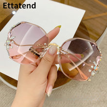 Load image into Gallery viewer, Designer Rimless Sunglasses Women Vintage Brand Shades Bling Rhinestone Big Diamond Sun Glasses Gafas De Sol