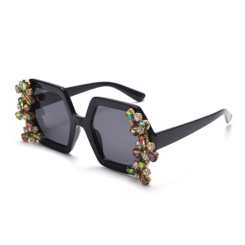 Diamond Sunglasses Women Oversized Square Rhinestone Sun Glasses Shiny Crystal Gafas Shades UV400 Ladies Eyewear