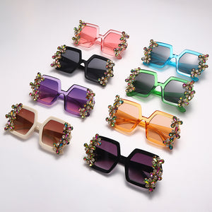 Diamond Sunglasses Women Oversized Square Rhinestone Sun Glasses Shiny Crystal Gafas Shades UV400 Ladies Eyewear