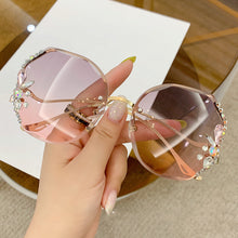 Load image into Gallery viewer, Oversized Rimless Sunglasses Women Brand Designer Big Frame Diamond Square Sun Glasses For Female