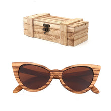 Carica l'immagine nel visualizzatore di Gallery, Polarized Sunglasses For Women Cat eye Sunglasses Wood Glasses With box Wooden ocularia solaria Gafas de sol