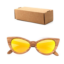 Carica l'immagine nel visualizzatore di Gallery, Polarized Sunglasses For Women Cat eye Sunglasses Wood Glasses With box Wooden ocularia solaria Gafas de sol