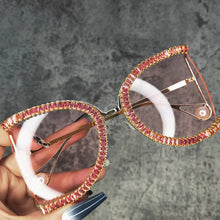 Carica l&#39;immagine nel visualizzatore di Gallery, Occhiali da sole di marca con montatura a mezza montatura Occhiali da sole quadrati con perle da donna per occhiali da donna oversize con strass femminili