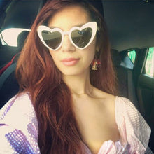 Load image into Gallery viewer, Heart Glasses Effect Women Heart Lenses Sunglasses For Women Driving Sunglass Female Pink Sun Glasses UV400 Black Eyewear