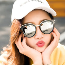 Load image into Gallery viewer, Mercury Cat Eye Lens Retro Sunglasses Unisex Sun Glasses For Men Women Classic Quality Toad Mirror Sunglasses