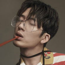 Load image into Gallery viewer, Metal Glasses Frame Women Vintage Round Clear Glass Men Optical Eyeglasses Frames oculos de grau feminino fake glasses