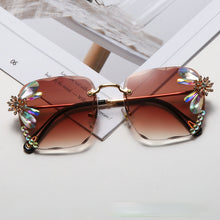 Load image into Gallery viewer, Rhinestone Square Rimless Sunglasses Brand Designer Big Diamond Sun Glasses Pink Shades for Women Eyeglasses