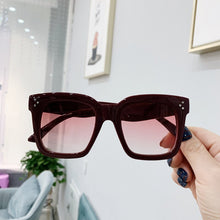 Load image into Gallery viewer, Square Sunglasses Women 2022 Brand Designer Retro Big Frame Sun Glasses Vintage Gradient  Female Oculos Feminino UV400