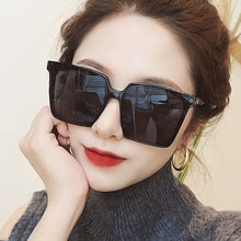 Load image into Gallery viewer, Square Sunglasses Women Brand Designer Oversized Sun Glasses Male Female Retro Black Gradient Oculos De Sol