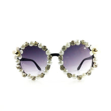 Load image into Gallery viewer, Sunglasses Women Sweet Flower With Pearl Rhinestone Round Sun Glasses Vintage Retro Glasses For Beach Ladies Shades UV400