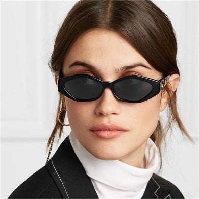 Women Small Irregular Oval Cat Eye Sunglasses 2023 Vintage Gold Metal Leaping Panther Sun Glasses Men 90S Brand Shades