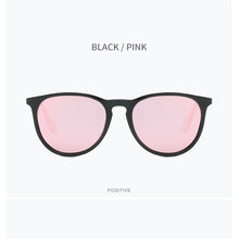 Load image into Gallery viewer, MOSU DESIGN Men Classic Pilot Sunglasses TR90 Frame HD Polarized Sunglasses For Driving Light Legs UV400 Protection