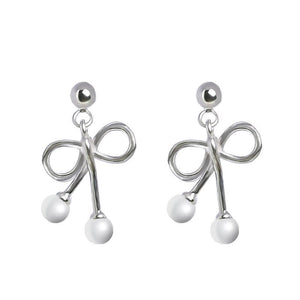 MTCHONG Delicate Stud Earings Fashion Jewelry Silver Color Bow Knot Pearl Earrings for Girls Women Simple Style 620