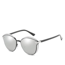 Load image into Gallery viewer, MUSELIFE Women Polarized Sunglasses  Cat Eye Ladies Vintage Brand Designer Female Sun Glasses Oculos Gafas
