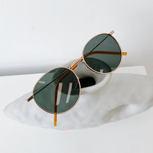 Load image into Gallery viewer, MUYE Kids Sunglasses Metal frame Vintage designer UV400 sunglasses  Summer Beach Round glasses