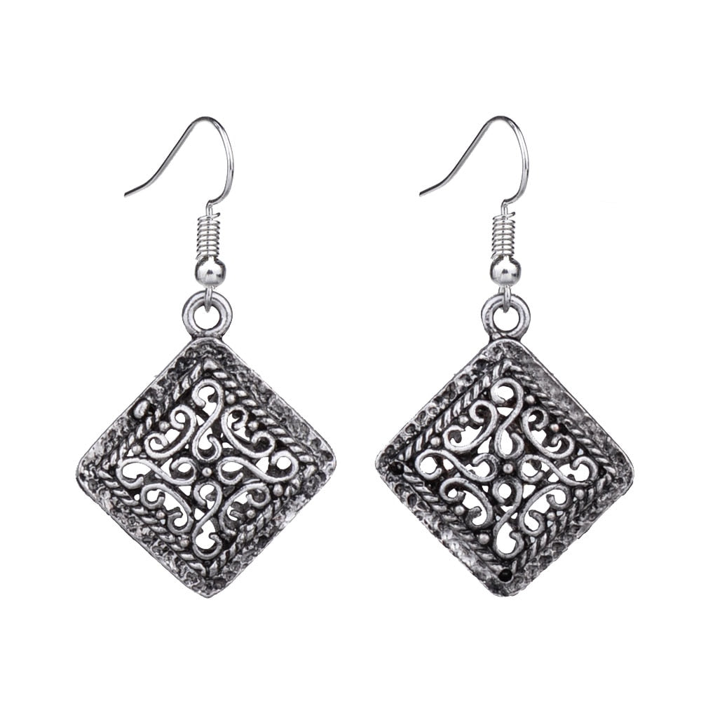 EQ029 Cute Tibetan Silver Color Hollow Tribal Rhombus Drop Dangle Fashion Vintage Earrings For Women Jewelry