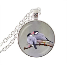 Carica l&#39;immagine nel visualizzatore di Gallery, Collana gazza uccello con corona ciondolo foto gioielli animali ciondoli cupola di vetro collane a catena lunga in argento accessori donna 
