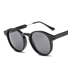 Load image into Gallery viewer, Male Classic Round Sunglasses Men Retro Grey Frame SunGlasses Women Brand Design Gold Alloy Leg Unisex UV400