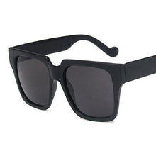 Carica l&#39;immagine nel visualizzatore di Gallery, Matte Black Big Square Australia sunnies sunglasses Ladies  Brand Designer Oversized womens sun glasses Sexy Shade