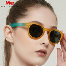 Load image into Gallery viewer, Meeshow Sunglasses 2023  Retro Men Glasses Europe Style Quality Women Sun Glasses UV400 Protection Sonnenbrillen 1513
