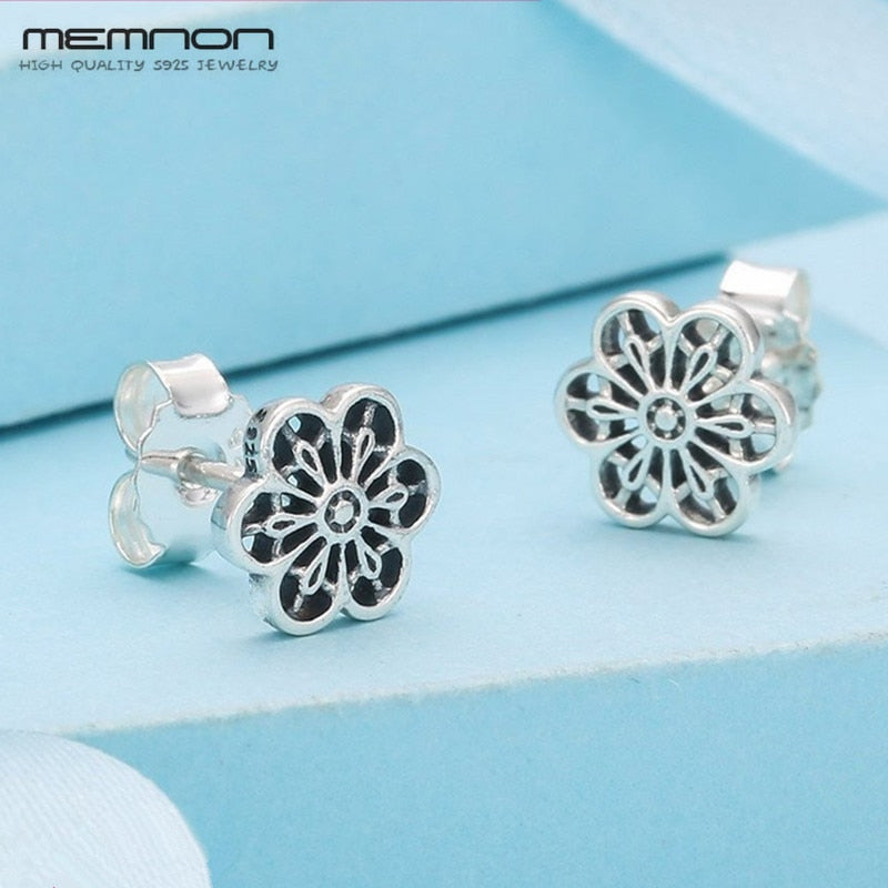 Spring silver 925 jewelry Floral Daisy Lace Earring Stud earrings for women 925 sterling silver fine Jewelry ER044