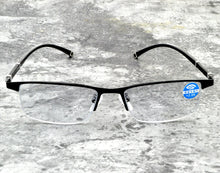 Load image into Gallery viewer, Men Black photochromic progressive reading glasses +0.75 +1 +1.25 +1.5 +1.75 +2 +2.25 +2.5 +2.75 +3 +3.25 +3.5 +3.75 +4