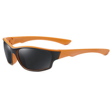 Carica l&#39;immagine nel visualizzatore di Gallery, Men Sunglasses Outdoor Sports Polarized For Women Windproof Sand Goggle Male Sun Glasses UV400 Protection Bicycles Eyewear 3329