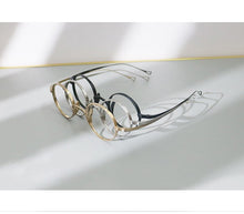 Load image into Gallery viewer, Men Titanium Round Glasses Women Vintage Japan Myopia Optical Prescription Eyeglasses Frames Clear Small Eyewear Oculos