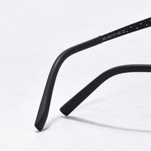 Load image into Gallery viewer, Men and Women Comfortable Round Frame Retro Glasses Frame Pure Titanium Spectacle Frame Optical Prescription Glasses 8868T