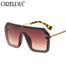 Load image into Gallery viewer, Men&#39;s And Women&#39;s Square Flat Top Sunglasses Women&#39;s Oversized Frame 2023 Glasses Retro Men&#39;s Sunglasses UV400