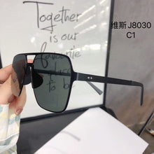 Load image into Gallery viewer, Men&#39;s Personality Sunglasses Ultra Light Business Big Face Star Sunglasses Can Be Matched With Prescription Glasses