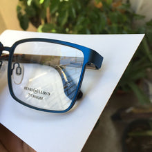 Load image into Gallery viewer, Men&#39;s Prescription Glasses Frames Pure Titanium Spring Hinge  Design Blue Rectangle Myopia/Progressive