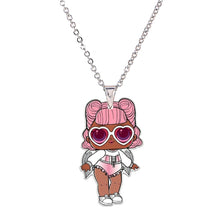 Carica l&#39;immagine nel visualizzatore di Gallery, Collane e ciondoli per ragazza con fiocco per capelli in acrilico rosa, personaggio dei cartoni animati kawaii, gioielli per bambini con ciondolo in resina con retro piatto 
