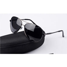 Load image into Gallery viewer, Mens Polarized Vintage Driving Sunglasses Women Brand Designer Sun Glasses Men Eyeglasses Gafas Oculos De Sol Masculino UV400