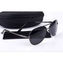 Load image into Gallery viewer, Mens Polarized Vintage Driving Sunglasses Women Brand Designer Sun Glasses Men Eyeglasses Gafas Oculos De Sol Masculino UV400