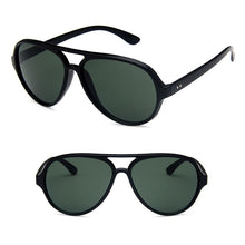 Load image into Gallery viewer, Mens Retro Aviation Driving Sunglasses Vintage Eyewear Gradient Black Pilot Eyeglasses Fishing Sun Glasses Women UV400