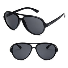 Load image into Gallery viewer, Mens Retro Aviation Driving Sunglasses Vintage Eyewear Gradient Black Pilot Eyeglasses Fishing Sun Glasses Women UV400