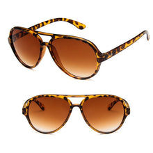 Load image into Gallery viewer, Mens Retro Aviation Driving Sunglasses Vintage Eyewear Gradient Black Pilot Eyeglasses Fishing Sun Glasses Women UV400