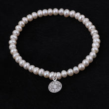 Load image into Gallery viewer, Natural Nearround Pearls Elastic Charm Bracelets Solid 925 Sterling Silver Clover Pendant for Gift Jewelry