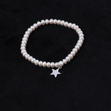 Load image into Gallery viewer, Natural Nearround Pearls Elastic Charm Bracelets Solid 925 Sterling Silver Clover Pendant for Gift Jewelry
