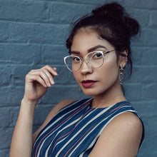 Load image into Gallery viewer, Metal Glasses Frame Women New Fashion Cat Eye Round Glasses Vintage Optical Eyewear Myopia Alloy Prescription Eyeglasses