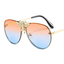 Load image into Gallery viewer, Metal Punk Round Sunglasses With Bee Women 2023 Vintage  Brand Designer Gradient Shades Lens Ladies UV400 Oculos