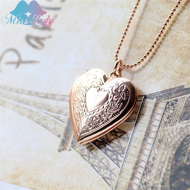 Creative glossy hearts pocket watches necklace put photos open and close Pendant love Necklace for women Jewelry A1014